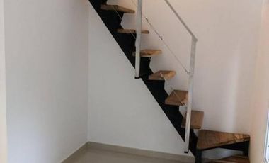VENTA DUPLEX 2 DORM. EN BARRIO LOS JAZMINES