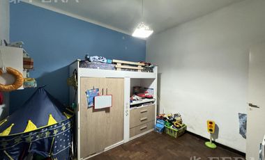 Venta Casa 3 ambientes con amplio jardín en Florencio Varela