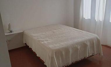 Venta Casa 4 Amb. en 2 Plantas en - Ramos Mejia -  Muy buen Estado, Exc. Ubicación