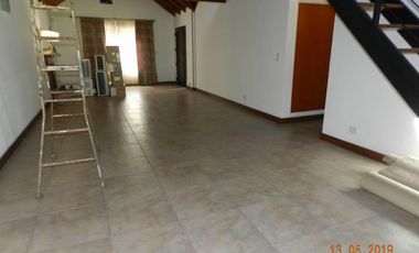 Impecable Chalet estilo Moderno - Bo. Abierto Green Hills - Ing. Maschwitz - Escobar