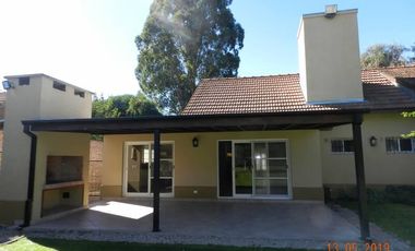Impecable Chalet estilo Moderno - Bo. Abierto Green Hills - Ing. Maschwitz - Escobar
