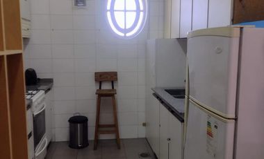 Amplio ambiente en emblemático edificio francés