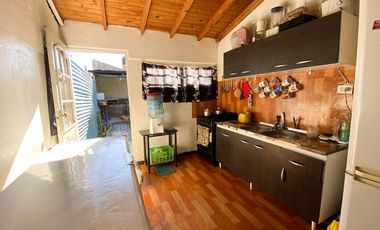 Casa en venta - 3 Dormitorios 1 Baño 1 Cochera - 200Mts2 - Ensenada [FINANCIADA]