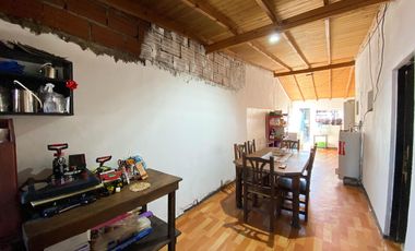 Casa en venta - 3 Dormitorios 1 Baño 1 Cochera - 200Mts2 - Ensenada [FINANCIADA]