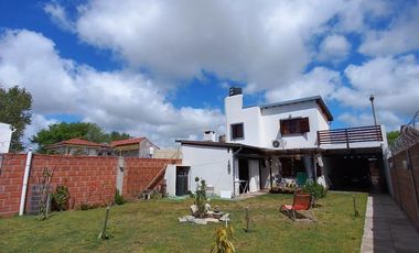 ¡Hermosa casa en zona tranquila de Mar de Ajo!