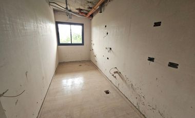 Venta Departamento 2 Ambientes con Balcón en Santa Rita