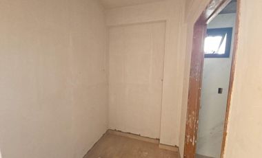 Venta Departamento 2 Ambientes con Balcón en Santa Rita