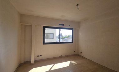 Venta Departamento 2 Ambientes con Balcón en Santa Rita