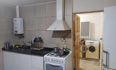 Casa en venta - 4 Dormitorios 1 Baño - 650Mts2 - Quilmes