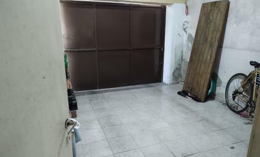 Casa en venta - 2 Dormitorios 2 Baños - Cochera - 200Mts2 - Bernal