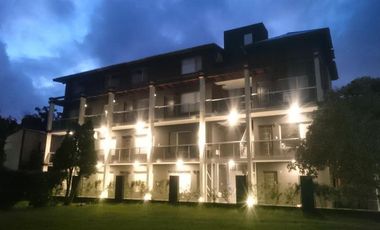 Departamento - Golf Viejo