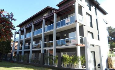 Departamento - Golf Viejo