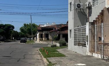 Departamento en  Alquiler en Morón