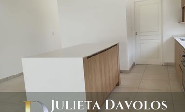 Casa 4 ambientes en Santo Tomás