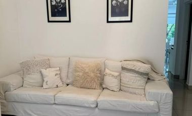 Dúplex en venta - 3 Dormitorios 3 Baños - Cochera - 320Mts2 - Ituzaingó