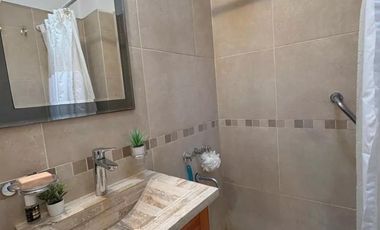 Dúplex en venta - 3 Dormitorios 3 Baños - Cochera - 320Mts2 - Ituzaingó