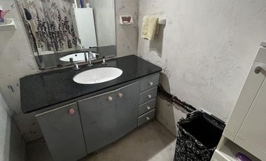 Venta de Casa 4 ambientes con cochera en Wilde