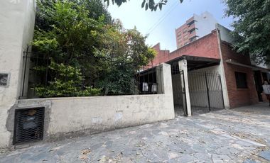 Venta de Casa 4 ambientes con cochera en Wilde