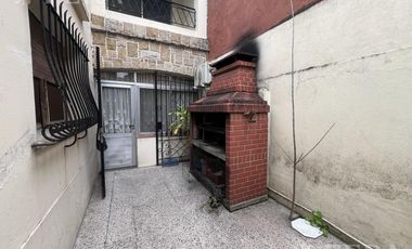 Venta de Casa 4 ambientes con cochera en Wilde