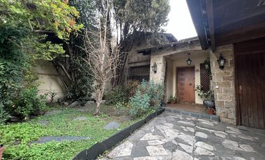 Venta de Casa 4 ambientes con cochera en Wilde