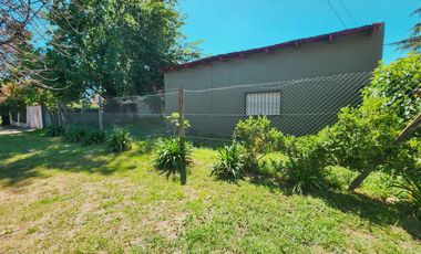 Local en esquina sobre importante calle de Fisherton Residencial