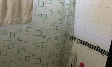 Casa en amplio lote