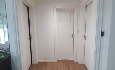 Casa con deposito o taller en centro de Lavallol