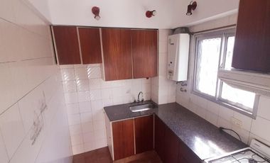 Departamento en venta - 2 Dormitorios 1 Baño - 50Mts2 - Avellaneda