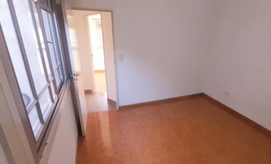 Departamento en venta - 2 Dormitorios 1 Baño - 50Mts2 - Avellaneda