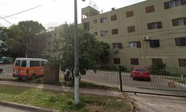 Departamento en venta - 3 Dormitorios 1 Baño - 66Mts2 - Rafael Calzada, Almirante Brown