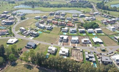 Lote de 1.050m2 a La Laguna Pilará, B° La Calesa | Mallmann propiedades