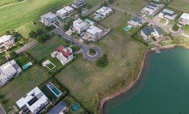 Lote de 1.050m2 a La Laguna Pilará, B° La Calesa | Mallmann propiedades