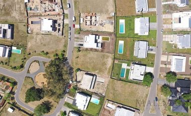 Lote de 1.050m2 a La Laguna Pilará, B° La Calesa | Mallmann propiedades