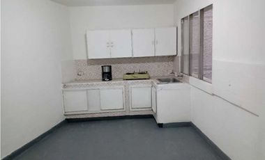 Casa local para la Venta área 130 mts,  sector La America con San Juan