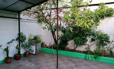 ¡Imperdible Venta! Casa de 4 Dormitorios en Santiago.