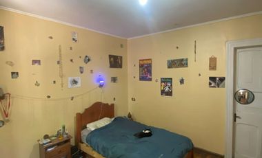 ¡Imperdible Venta! Casa de 4 Dormitorios en Santiago.