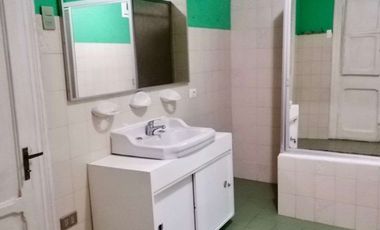 ¡Imperdible Venta! Casa de 4 Dormitorios en Santiago.