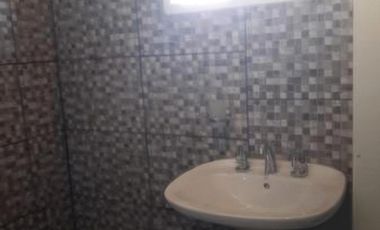 Casa en venta - 4 dormitorios 4 baños  - Cochera - Quilmes Oeste