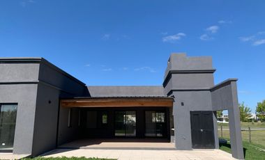 Oportunidad! Casa en venta en El Naudir- Escobar