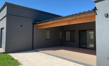 Oportunidad! Casa en venta en El Naudir- Escobar