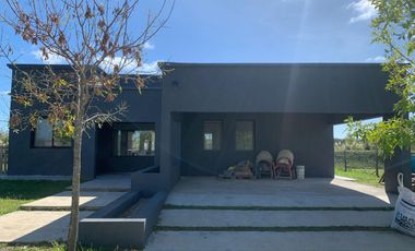Oportunidad! Casa en venta en El Naudir- Escobar