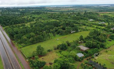 Se vende terreno en Posadas. 1 ha. sobre Autovía 105