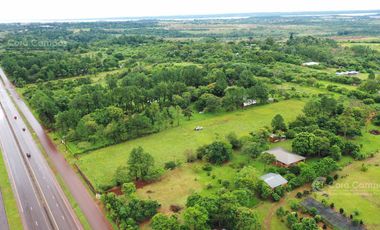 Se vende terreno en Posadas. 1 ha. sobre Autovía 105