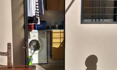 Excelente casa sobre lote propio en el centro de Wilde