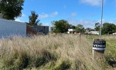 Lote en Santa Clara del Mar con mejoras. U$S 16.000