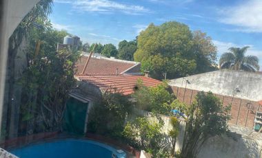 Casa en venta - Lomas de Zamora (Intendente Távano 337)