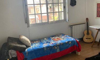 Casa en venta - Lomas de Zamora (Intendente Távano 337)