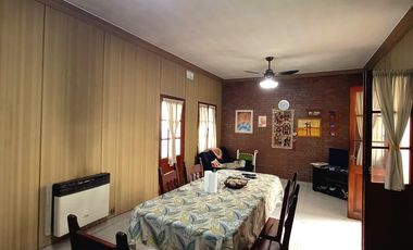 Se vende casa ideal para modernizar