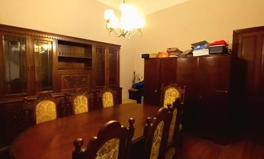 Se vende casa ideal para modernizar