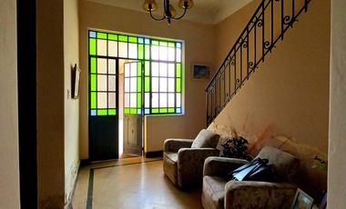 Se vende casa ideal para modernizar